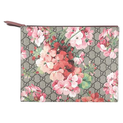 blooms tote gucci|gucci bloom toiletry pouch.